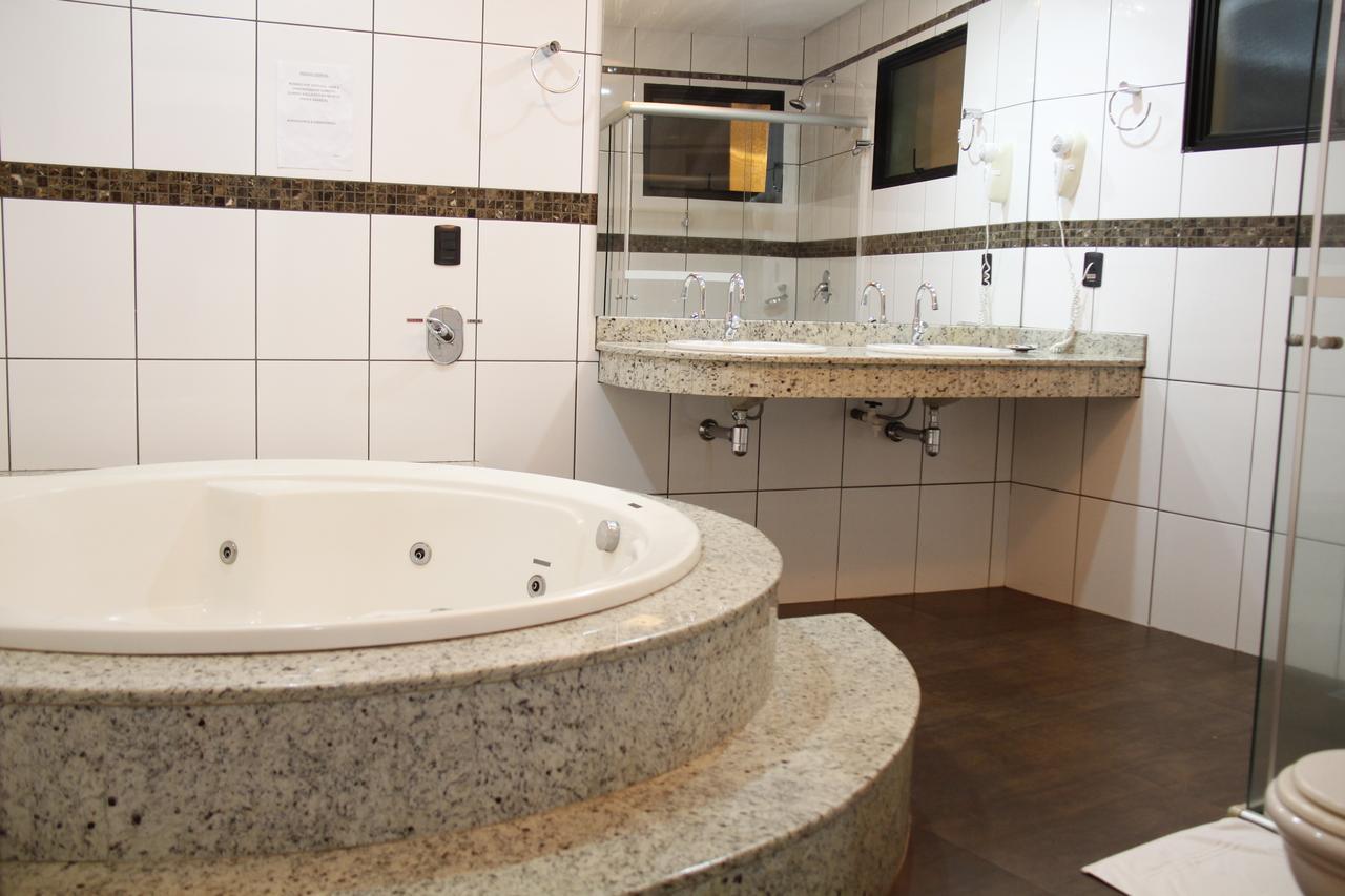 Buriti Hotel Jatai Ngoại thất bức ảnh